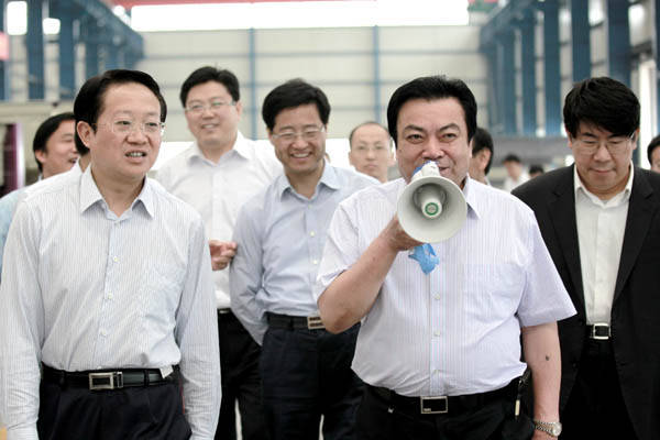 安徽省副省长唐承沛观察中德机床